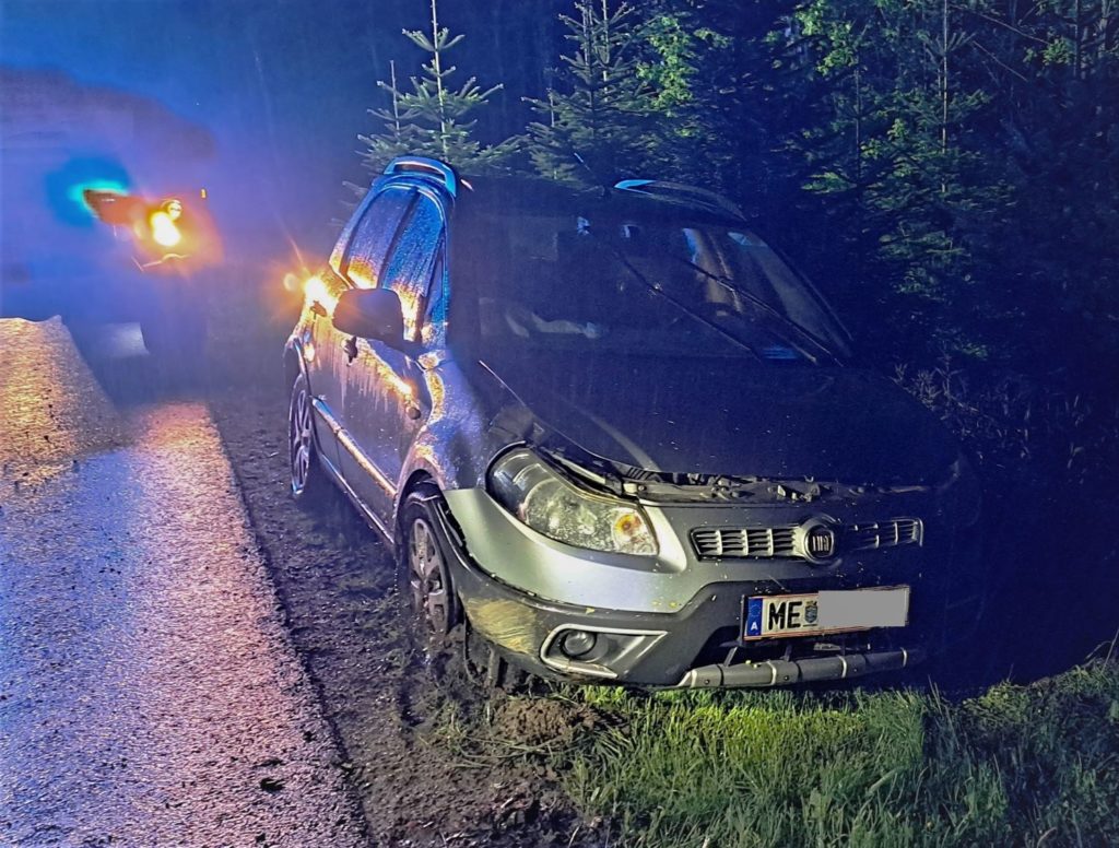 TECHNISCHE EINSÄTZE - 2 x FAHRZEUGBERGUNG