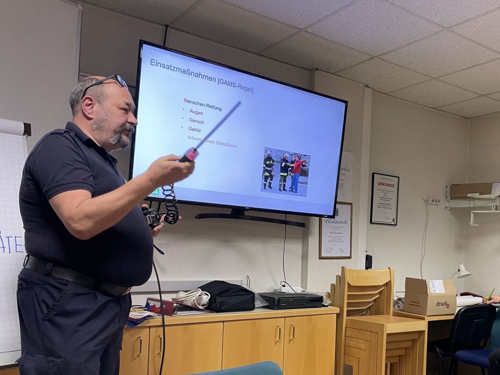 SCHULUNG - SCHADSTOFFE