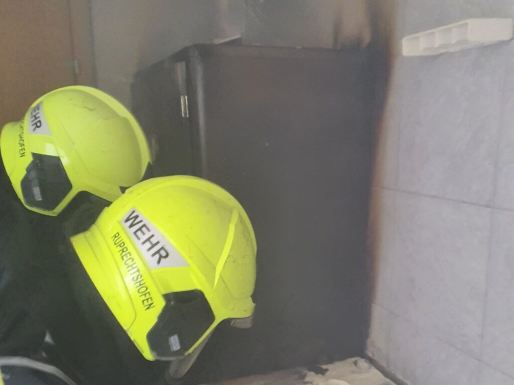 B2 - BRANDEINSATZ - INNENBRAND